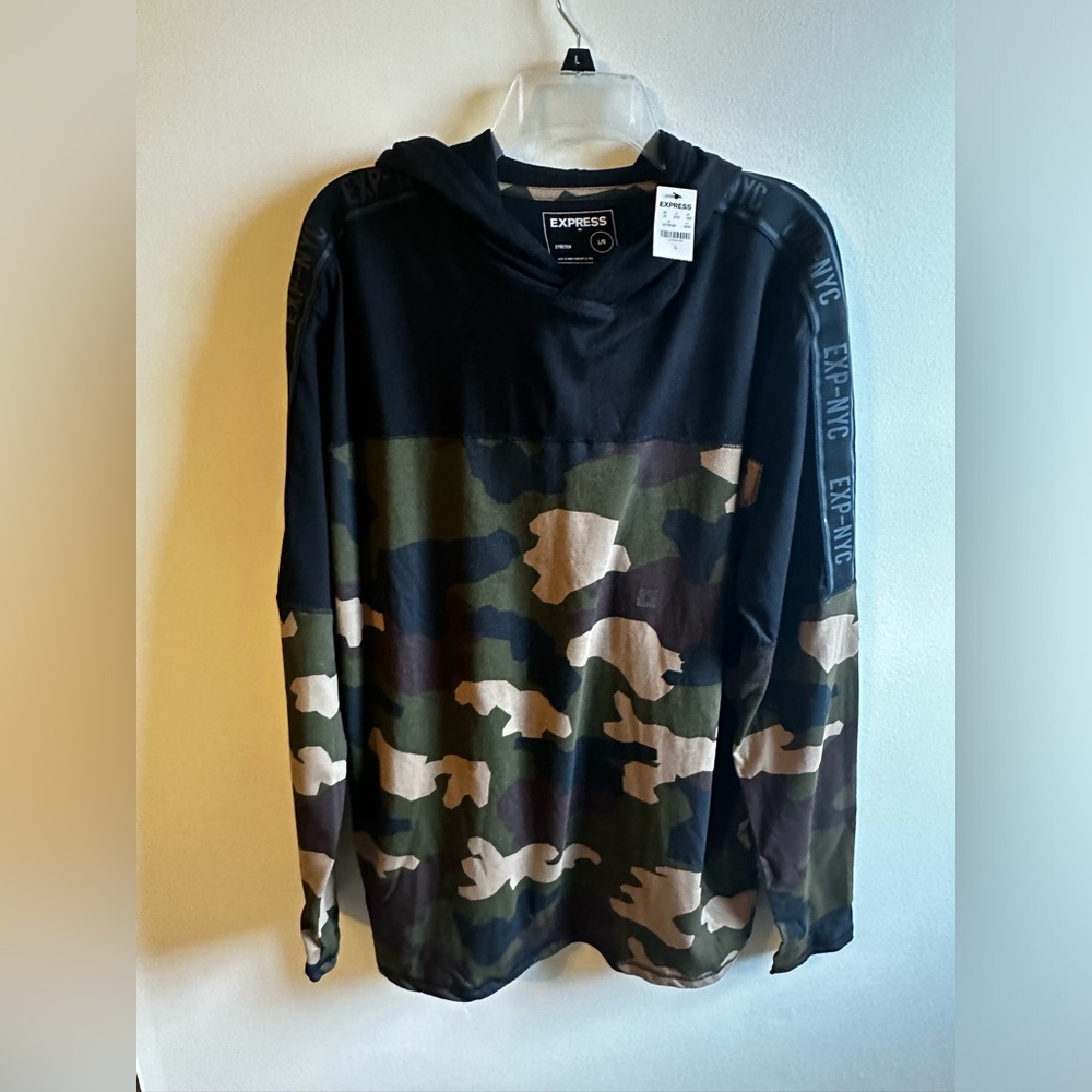 NWT Men’s Express Hoodie